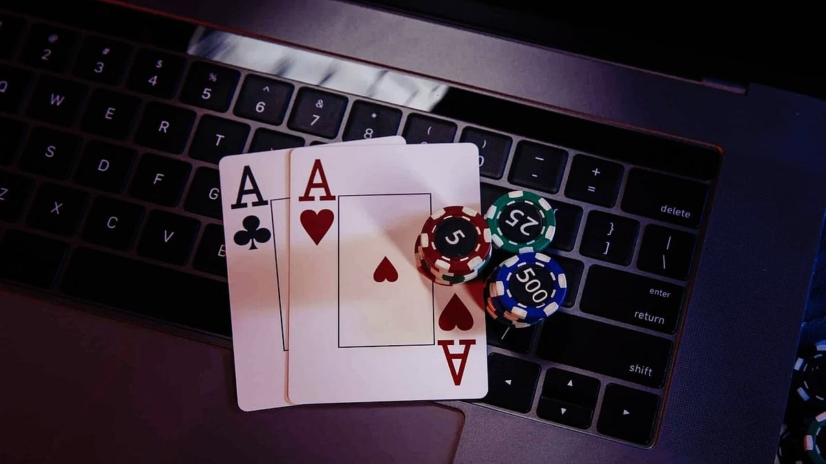 SC seeks Centre’s detailed response on petitions against online gaming ban law