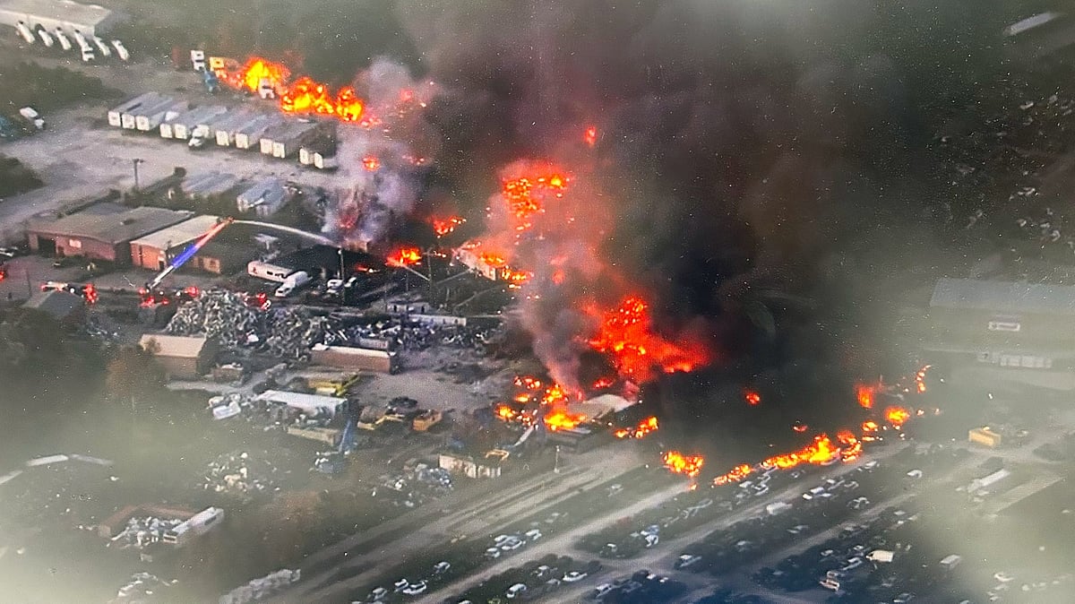 At least seven dead as UPS cargo plane explodes in fireball in Kentucky