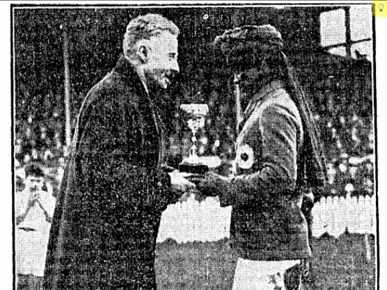 Dhyan Chand being honoured by NZ Hockey Federation in 1926 tour