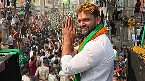 Actor-politician Khesari Lal Yadav gets notice over 'illegal' construction