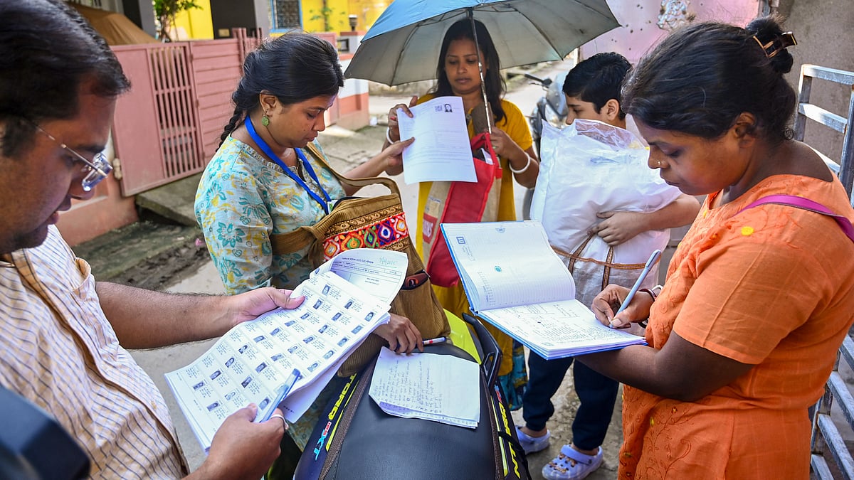 BLOs distribute voter forms as Bengal begins electoral roll revision in Balurghat.