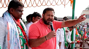 Bihar polls: Opposition leaders take aim at NDA, promise development and jobs