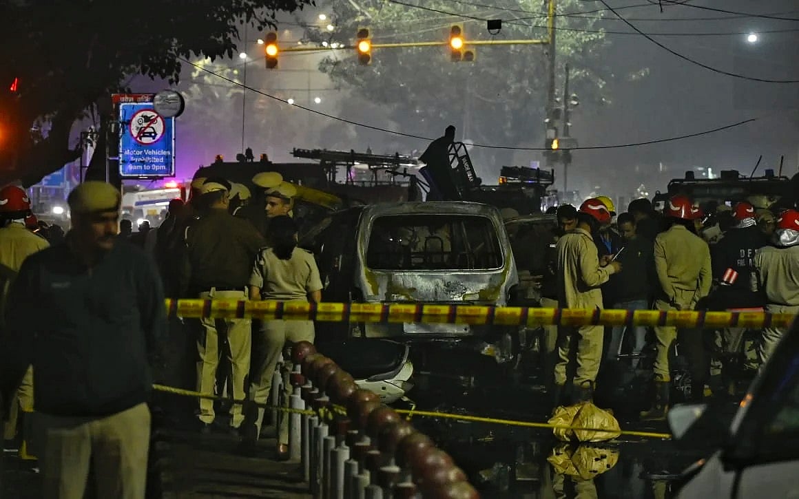 A vehicle damaged in the blast (Photo: Vipin/NH)