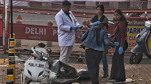 Delhi blast probe reveals ‘white-collar terror network’ involving Kashmiri doctors: Police