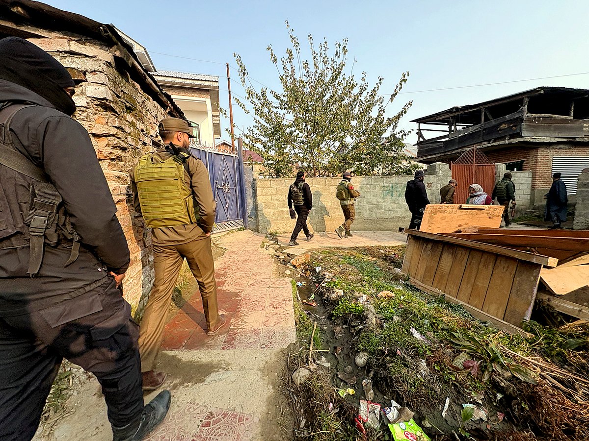 Searches carried out at residences and premises of JeI members and associates