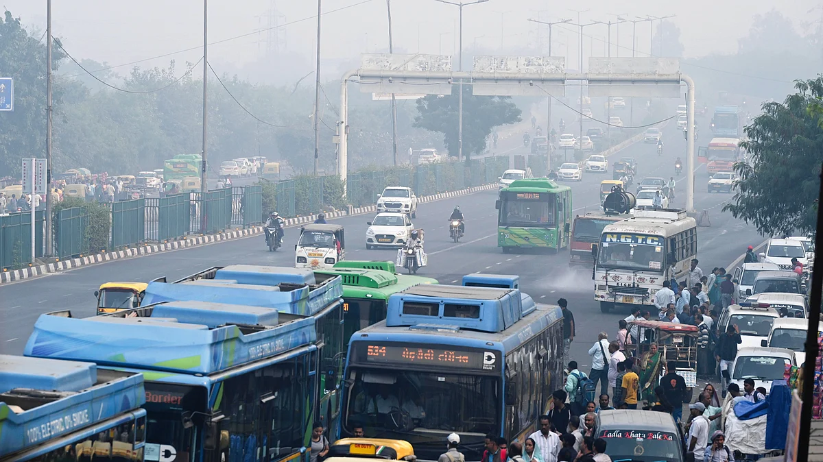 Vehicles remain Delhi's primary source of pollution