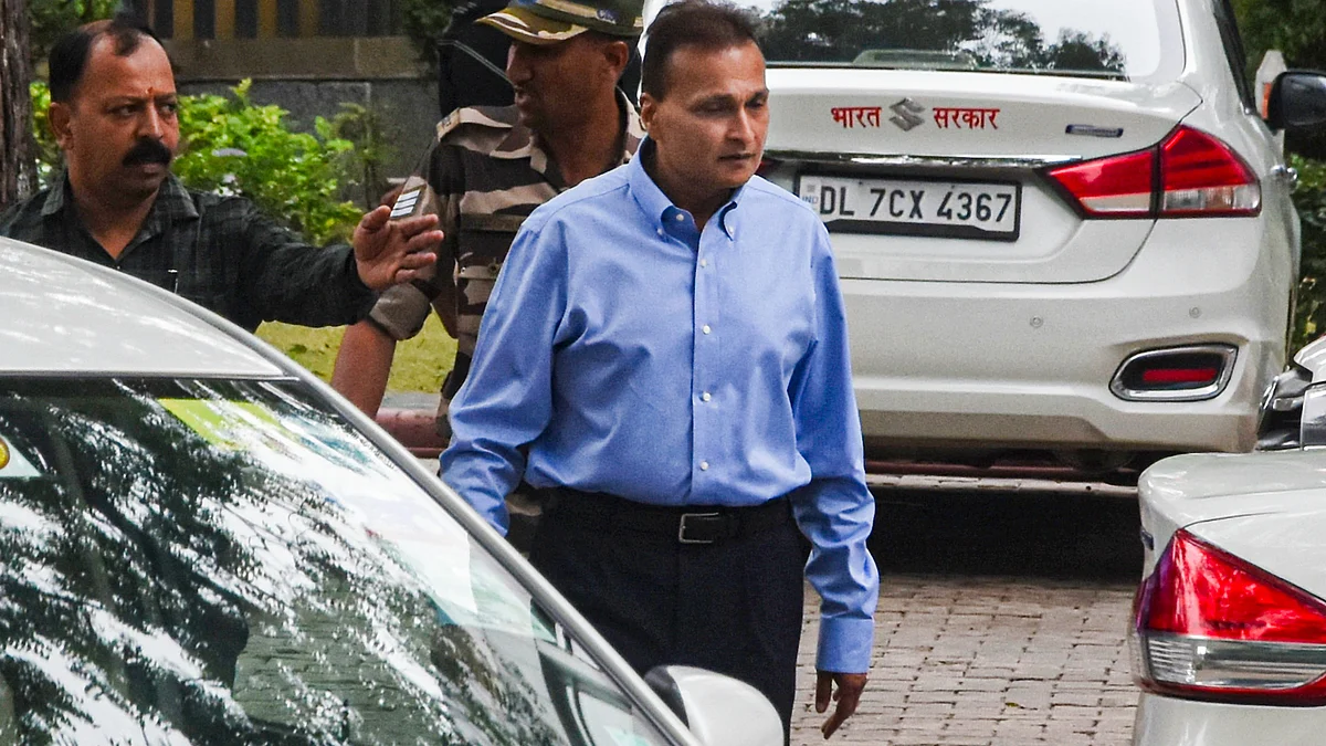 Anil Ambani arrives in New Delhi to face the ED for questioning.