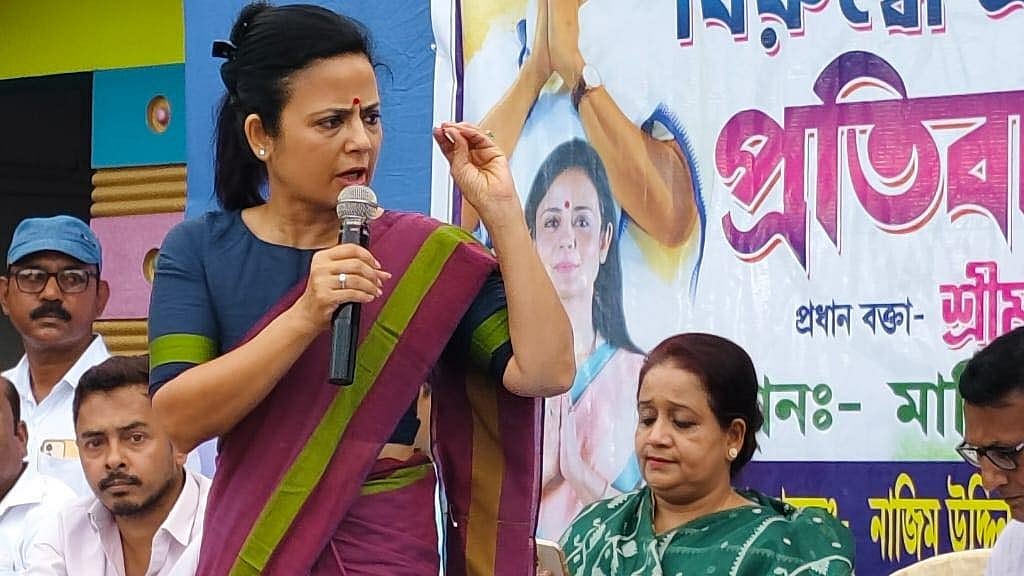 Cash for query: CBI opposes Mahua Moitra's plea against Lokpal order