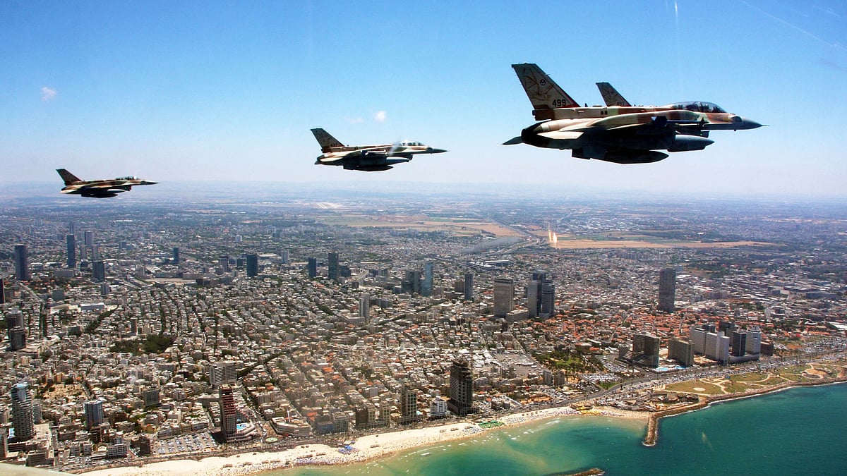 Israeli airstrike in Beirut targets Hezbollah commander, leaves 1 dead and 21 injured