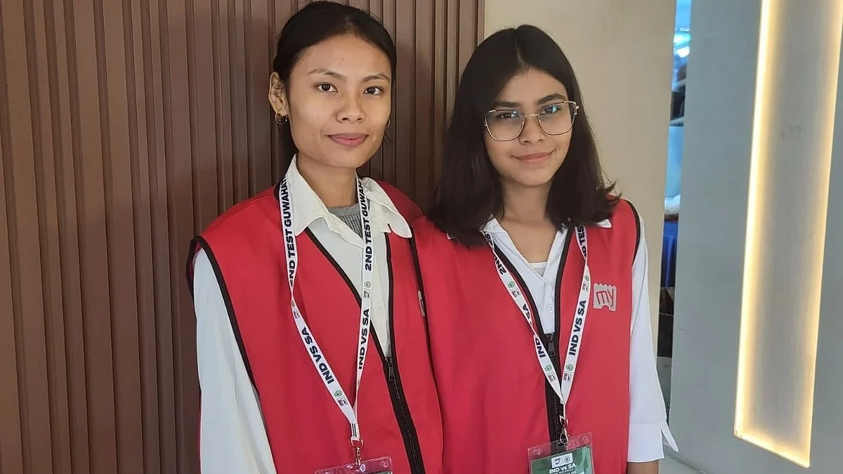 Trishapurna Das (right) and Fwjwngshri Swargiary, two young Garg fans at Barsapara Stadium.