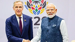 PM Narendra Modi with his Canadian counterpart Mark Carney at the G20 summit, Johannesburg