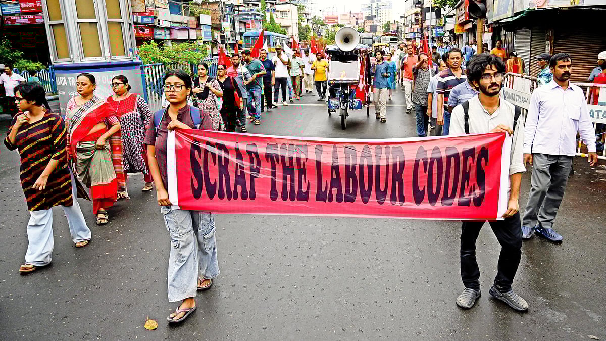 A work strike in Kolkata by 10 central trade unions against the four labour codes