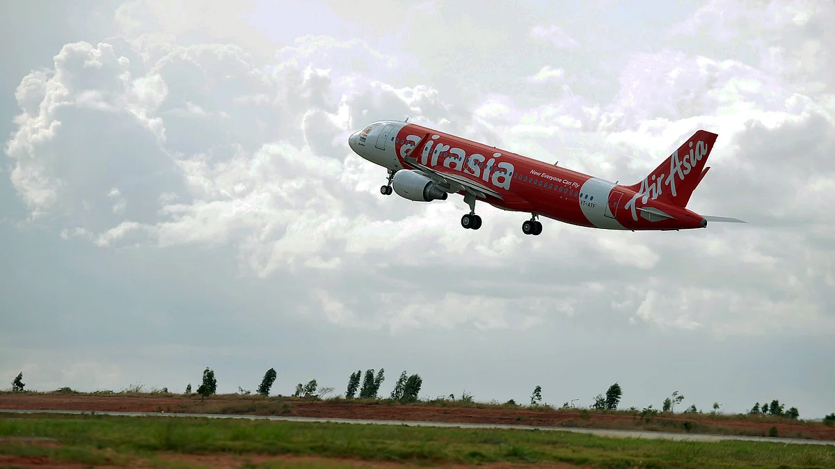 An AirAsia India A320 lifts off from KGIA.