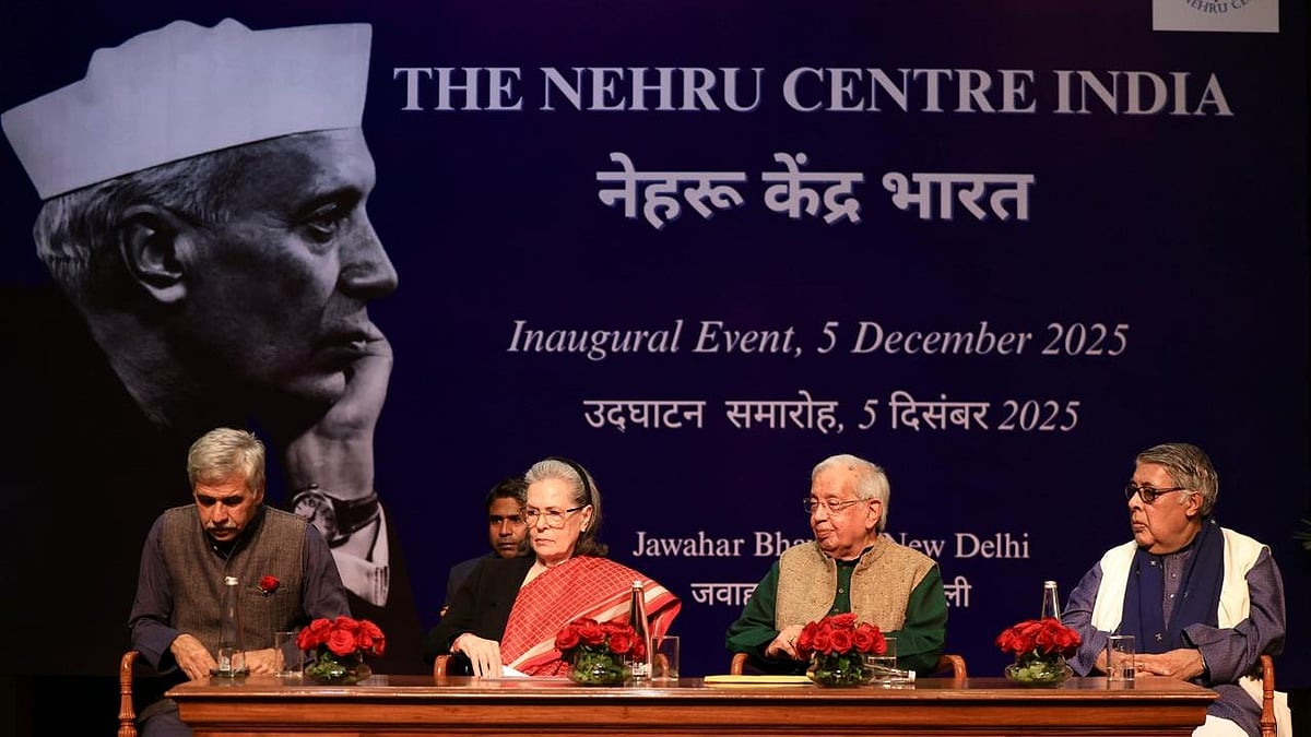 Sonia Gandhi warns against efforts to ‘vilify and erase’ Nehru’s legacy