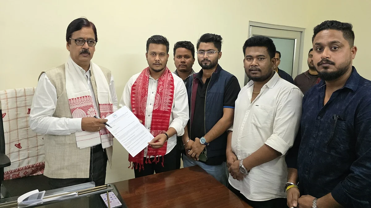 A delegation of NSUI Assam with
Dhruva Kumar Bhattacharya 