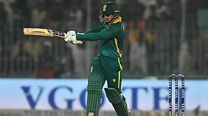 Quinton de Kock powers his way to 23rd ODI hundred in Vizag on Saturday