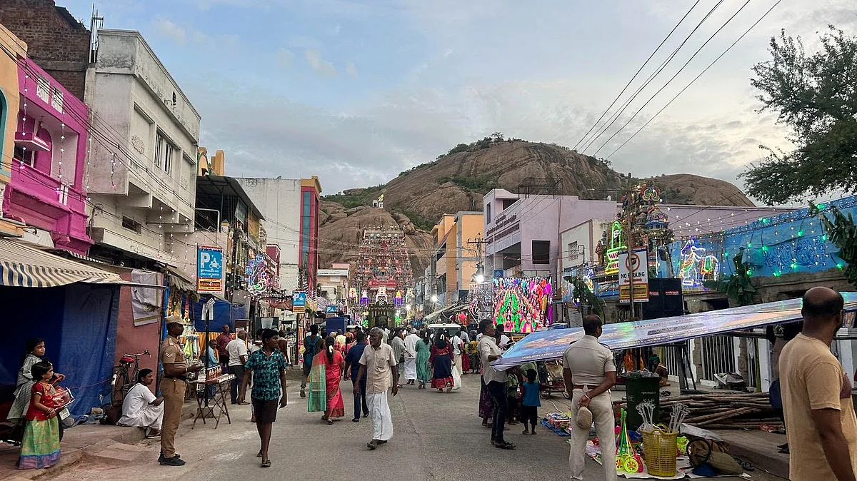 The hill that never needed walls