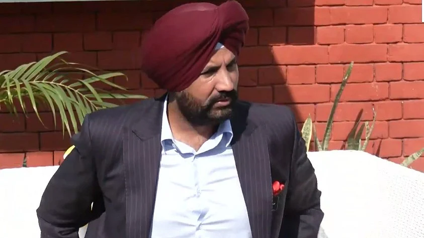 Congress, SAD accuse AAP of 'manipulating' Punjab poll nominations