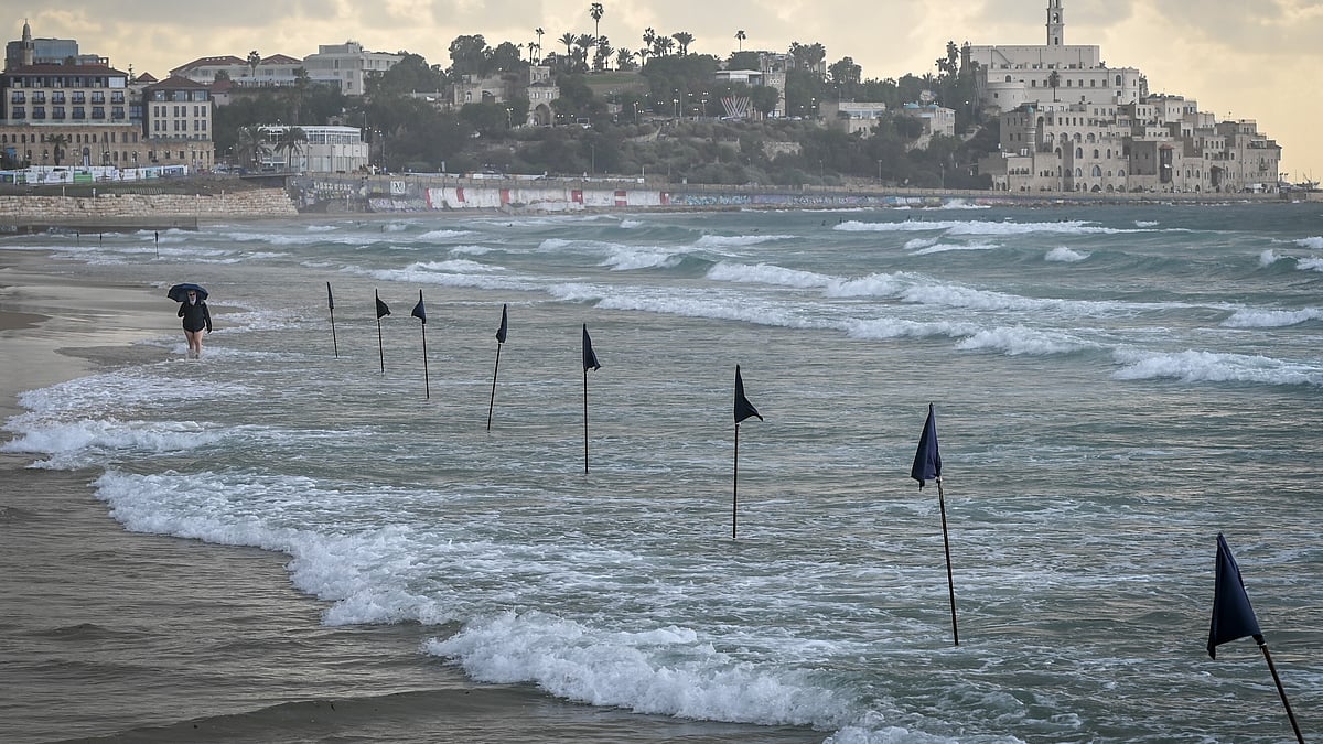 Storm Byron batters Gaza, deepening crisis for displaced Palestinians