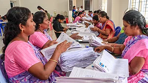 Enumeration period for Tamil Nadu and Gujarat has been extended till December 14.