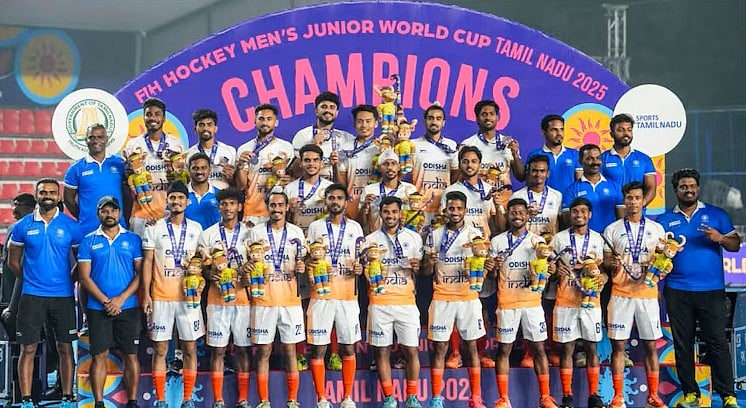 India team, with head coach P.R.Sreejesh (extreme left, front row) after receiving their medals