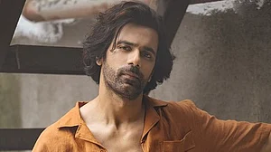 TV actor claims attack by society resident over wrong parking issue