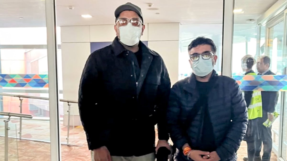 Gaurav and Saurabh Luthra after their arrival at Delhi airport on 16 December. (Photo: PTI)