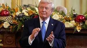 Donald Trump halts US green card lottery in wake of Brown–MIT shootings