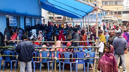 Officials say Oriya-speaking voters are concentrated in four border gram panchayats in Midnapore.