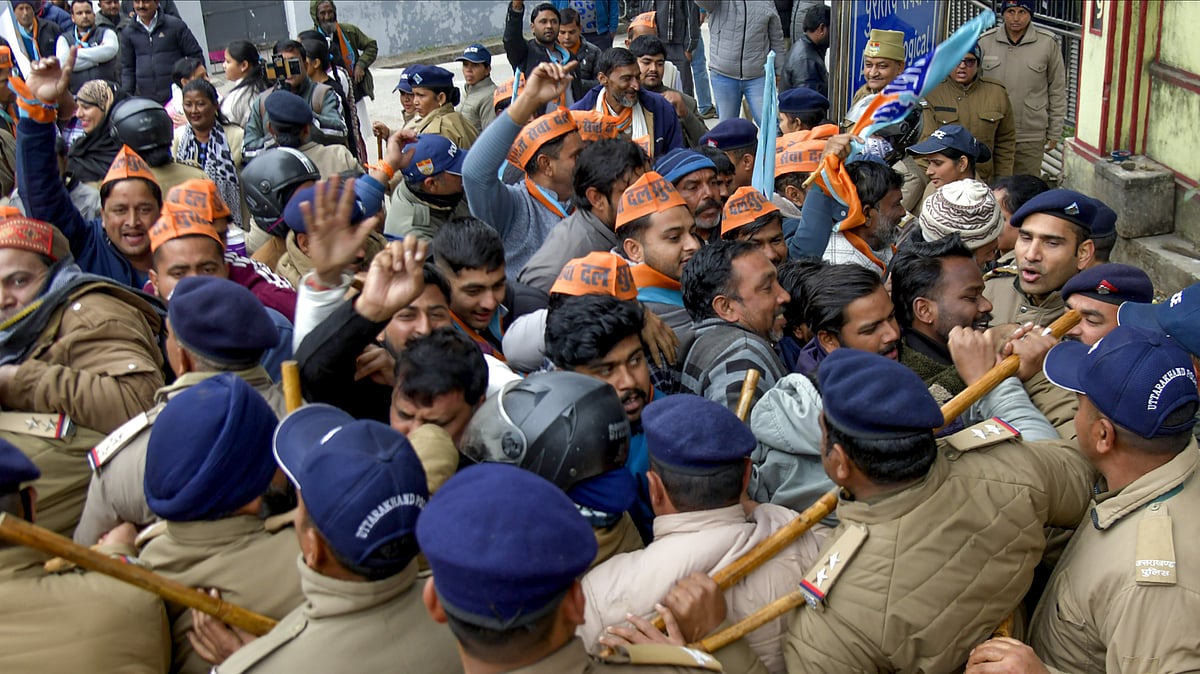Uttarakhand Police block Suraj Sewa Dal protestors marching to CM’s residence