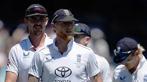 Ben Stokes and his men after losing the Sydney Test