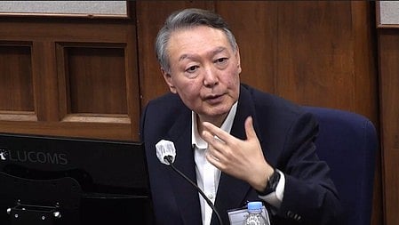 Yoon’s lawyers accuse Seoul court of political bias after ex-president jailed