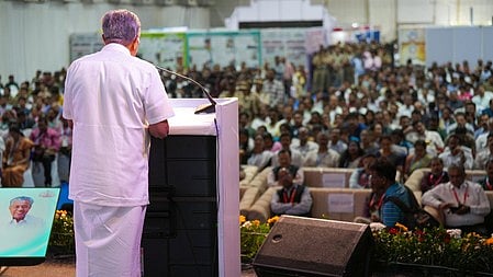 Chief Minister Pinarayi Vijayan addressing a gathering