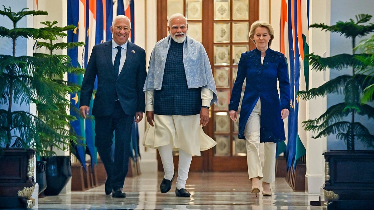 PM Modi with EU leaders Ursula von der Leyen and Antonio Costa (left)