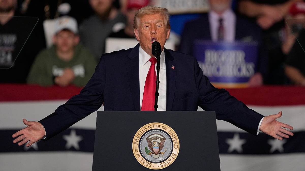 Donald Trump speaks in Clive, Iowa.