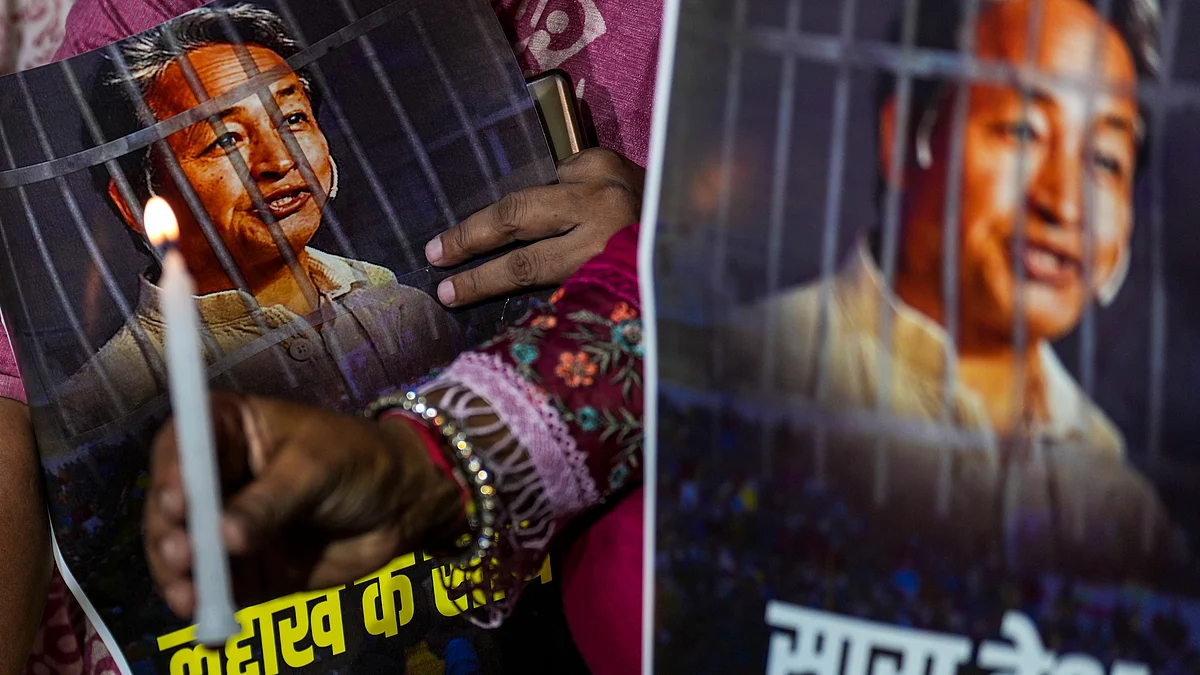 A Sep 2025 protest over Sonam Wangchuk's arrest, at Jantar Mantar, New Delhi