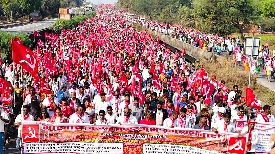 Back on the streets: The adivasi–mazdoor–kisan protest march winds its way from Nashik to Mumbai