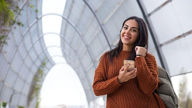 Overseas Travel Insurance: Are You Covered During Transit & Stopovers?