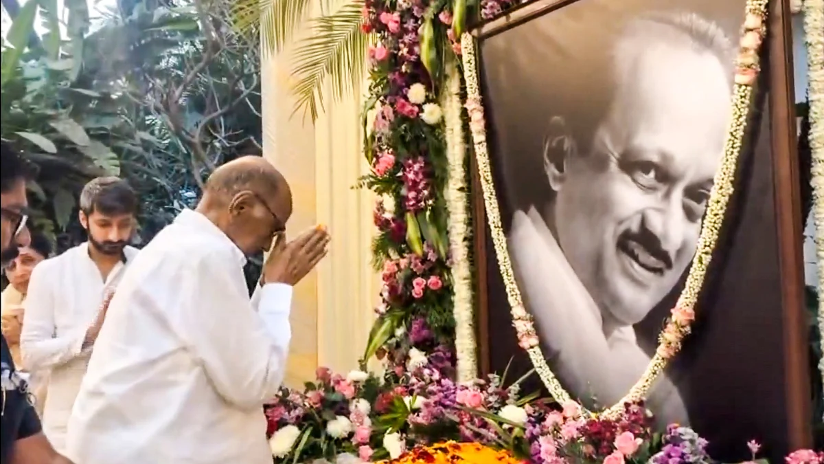 Sharad Pawar pays tribute to Ajit Pawar at Baramati in Pune district, 4 Feb
