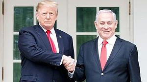Benjamin Netanyahu with Donald Trump.