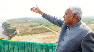 Bihar CM Nitish Kumar inspects a bridge project, 8 Feb