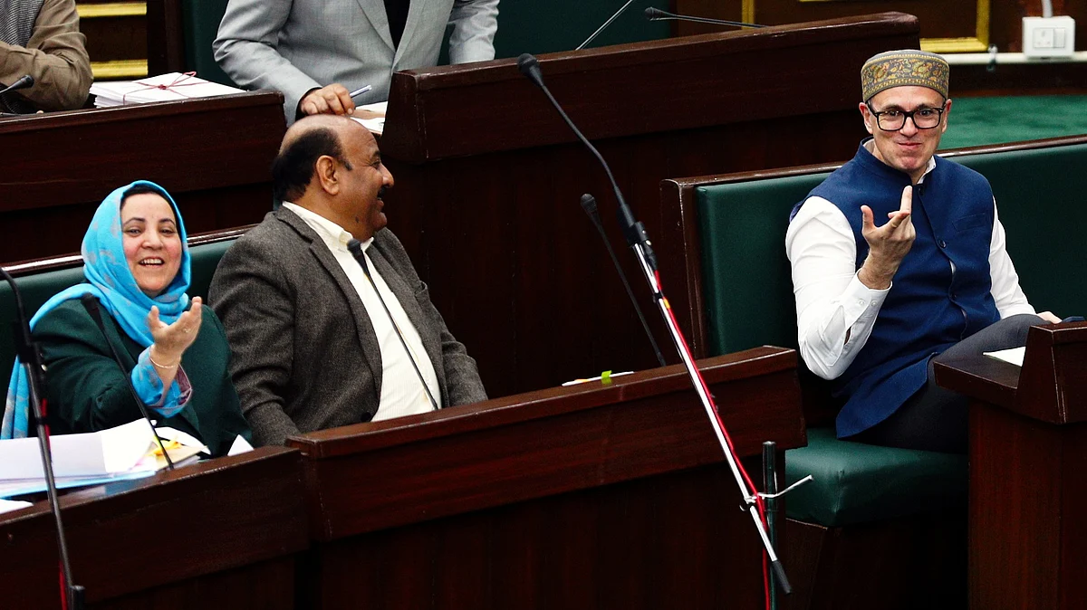 Omar Abdullah (R) and deputy CM Surinder Choudhary during the Budget session of on 10 Feb
