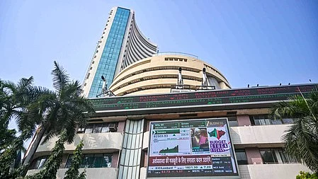 Indian markets open lower as IT stocks drag benchmarks