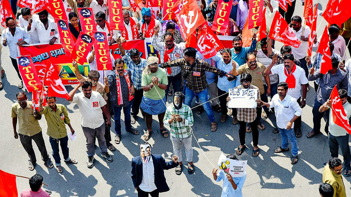 Left-wing parties during the Bharat Bandh on 12 Feb, in Hyderabad