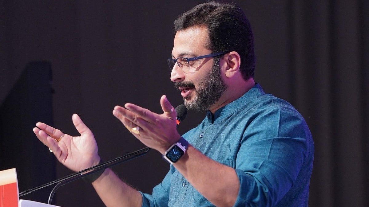Amol Kolhe delivers Shivaji lecture in Pune amid student protests