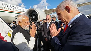 PM Narendra Modi with Netanyahu before his departure from Israel on 26 Feb