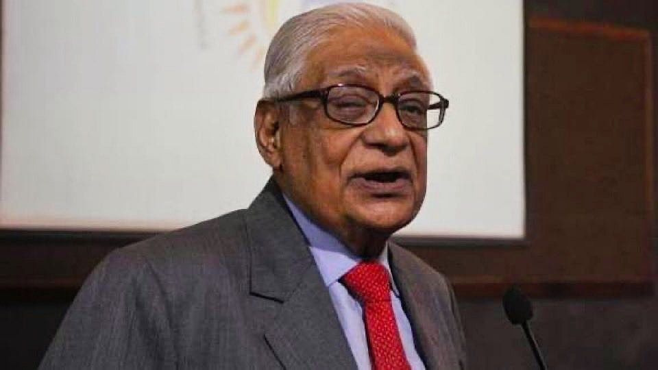Veteran journalist and former Rajya Sabha MP HK Dua dies at 88