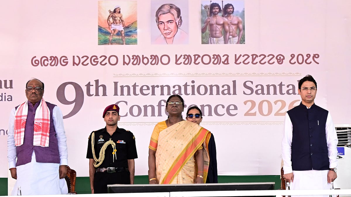 President Droupadi Murmu graced the 9th International Santal Conference at Darjeeling