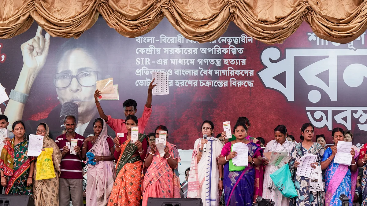Mamata Banerjee engaging with voters in her Bhabanipur constituency.