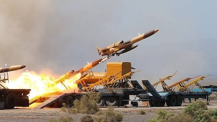 Iran vows of total oil blockade as Trump threatens 20-fold retaliation